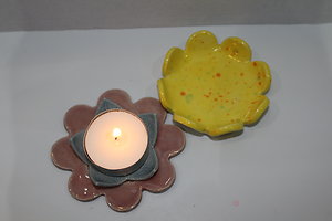 Clay at Home. Flower Dishes at Home